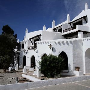 Apartamentos HLG Binivell Park